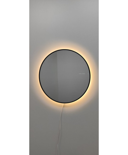 Зеркало круглой  формы в черной металлической раме різних діаметрів. Р2021 с подсветкой по периметру