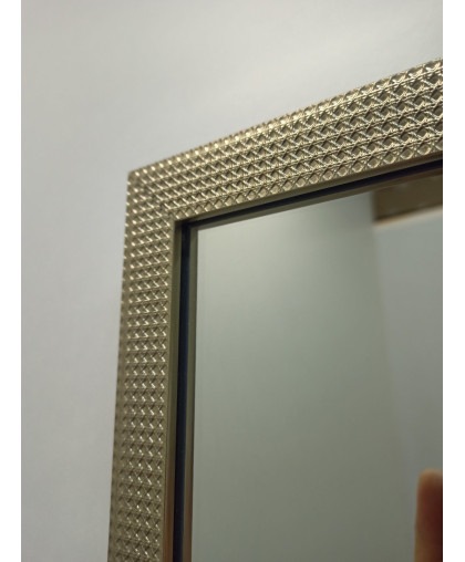 Зеркало прямоугольной формы разных размеров в декоративной пластиковой раме с декором бронзового цвета , 2712 Т-417-К Зеркало прямоугольной формы разных размеров в декоративной пластиковой раме с декором бронзового цвета , 2712 Т-417-К